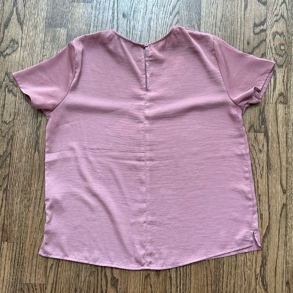 Banana Republic top, mauve pink, size small - Picture 6 of 9